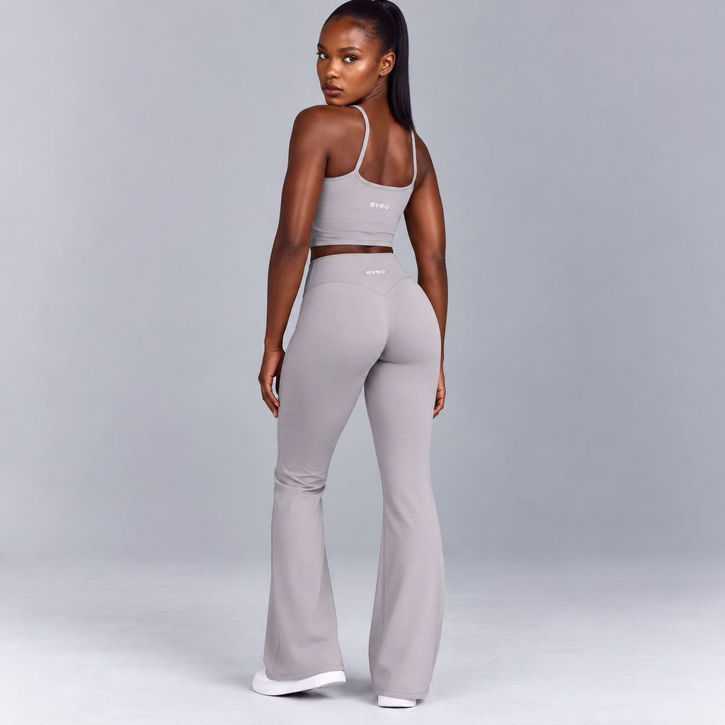High-Waisted Flare Pants - Black